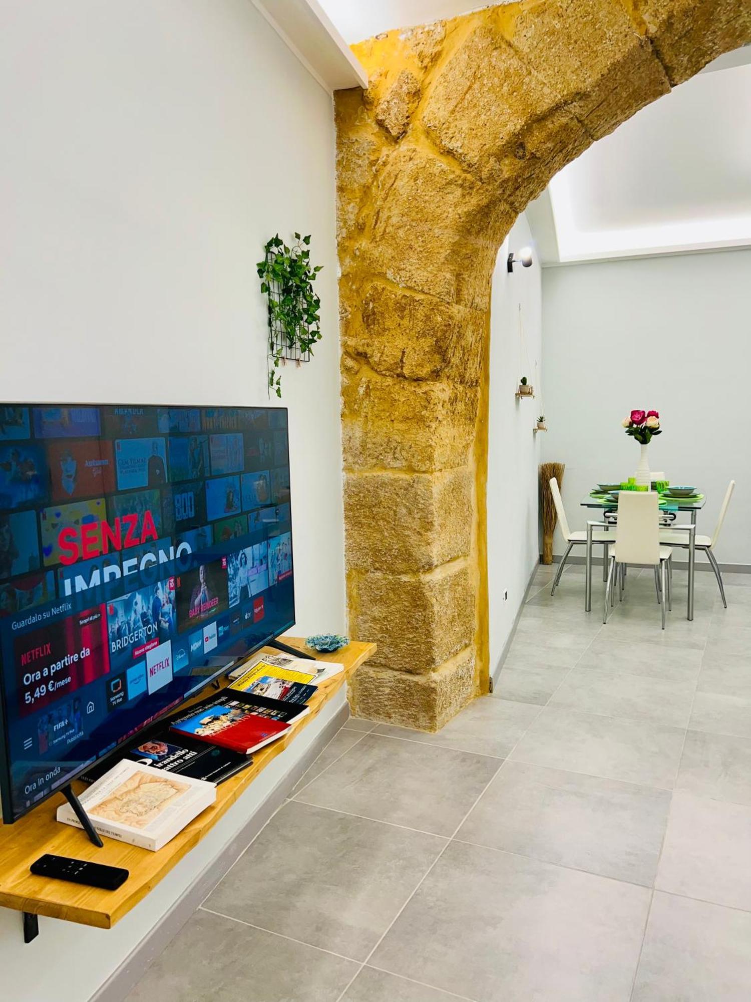 Sun Apartments Agrigento Luaran gambar